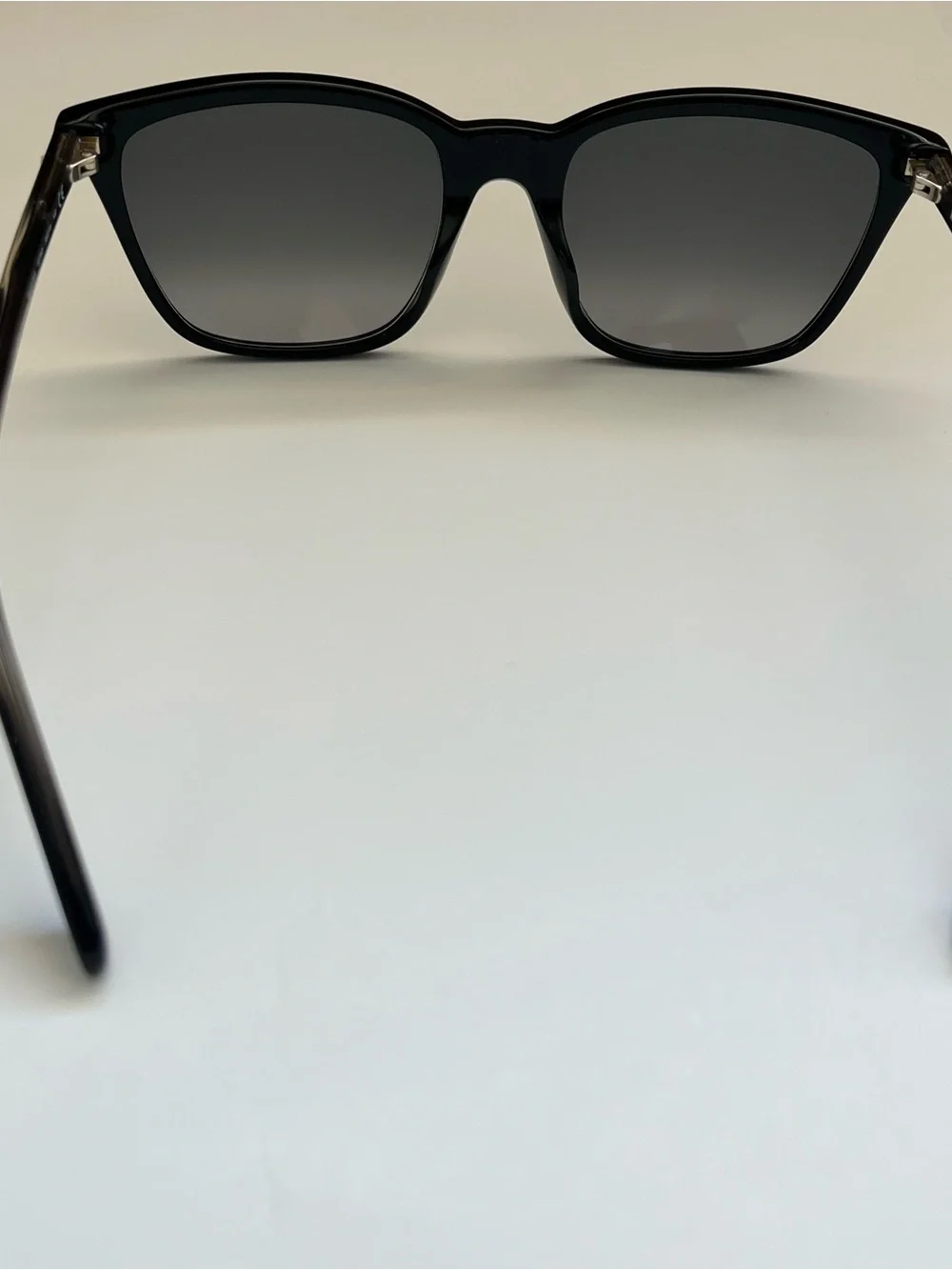 Kate Spade PAVIA/G/S 80790 sleek Black Frame gray Lenses Sunglasses 55-19-140